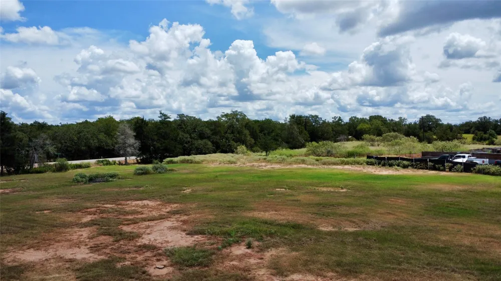 1856 Fm 2104 Highway Paige, TX 78659