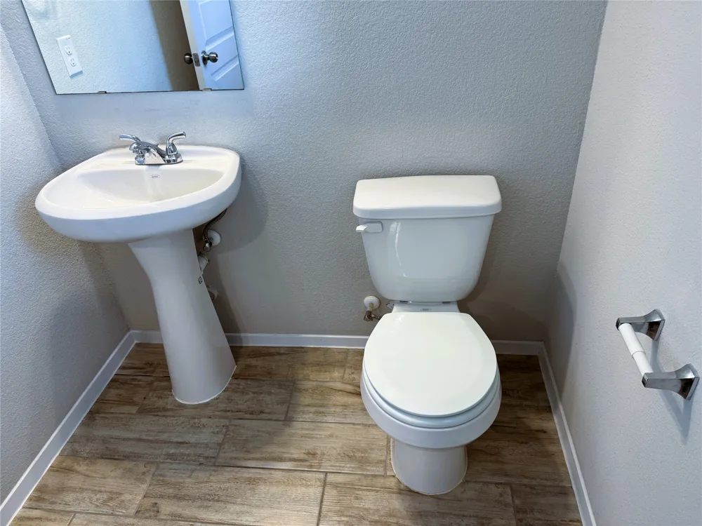 106 Crooked Trail Trail Bastrop, TX 78602