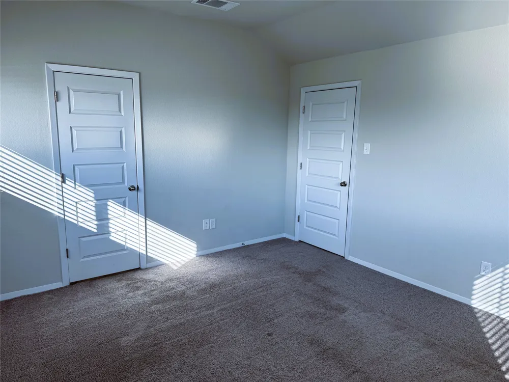 106 Crooked Trail Trail Bastrop, TX 78602