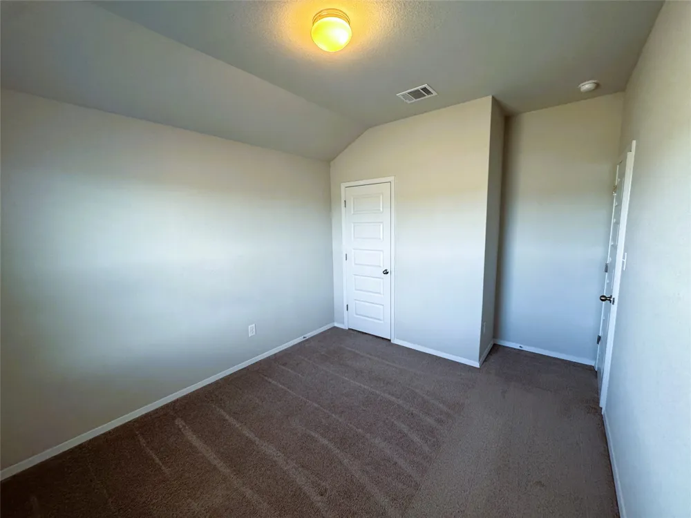 106 Crooked Trail Trail Bastrop, TX 78602