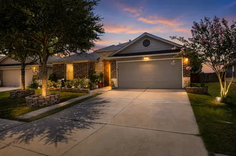 14921 Custis Lane