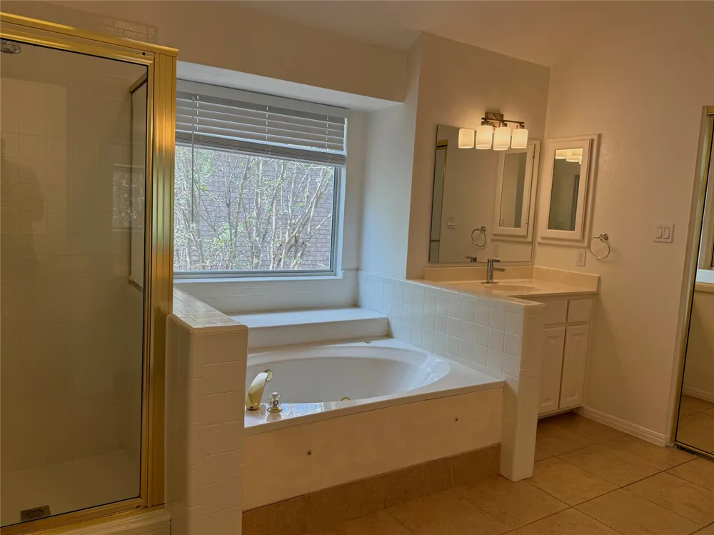 11112 Marden Lane Austin, TX 78739