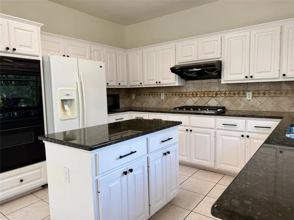 11112 Marden Lane Austin, TX 78739