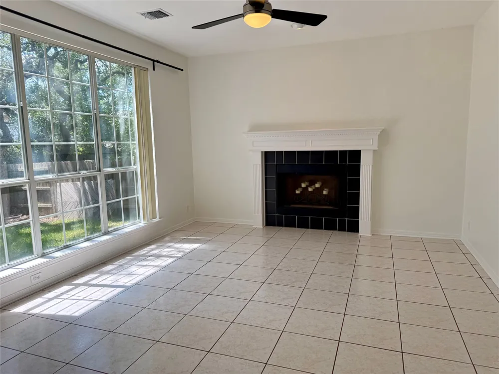11112 Marden Lane Austin, TX 78739