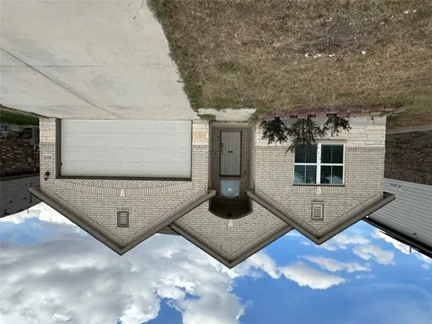5977 Malta Circle