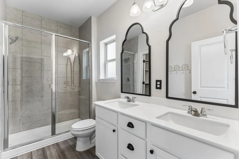 2625 Brand Iron Drive San Marcos, TX 78666