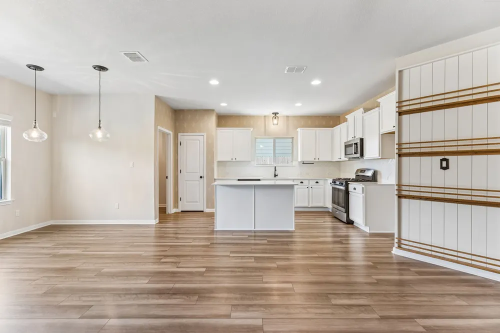 2625 Brand Iron Drive San Marcos, TX 78666