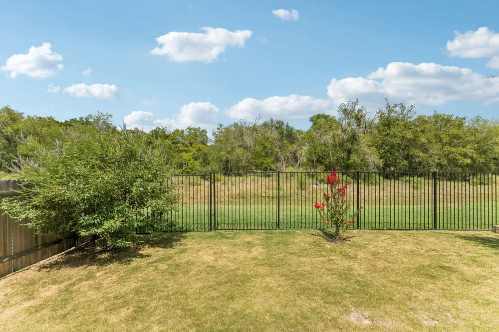 2625 Brand Iron Drive San Marcos, TX 78666