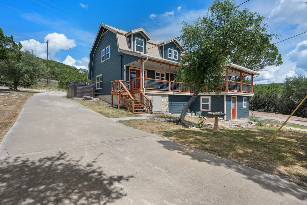 21201 Palomino Cove Lago Vista, TX 78645