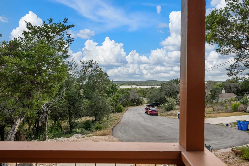 21201 Palomino Cove Lago Vista, TX 78645