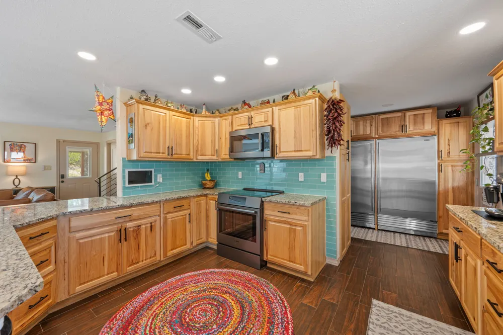 21201 Palomino Cove Lago Vista, TX 78645