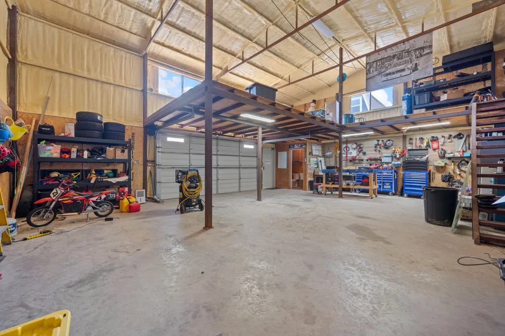 21201 Palomino Cove Lago Vista, TX 78645