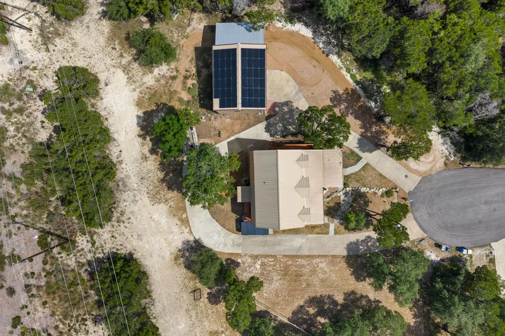 21201 Palomino Cove Lago Vista, TX 78645