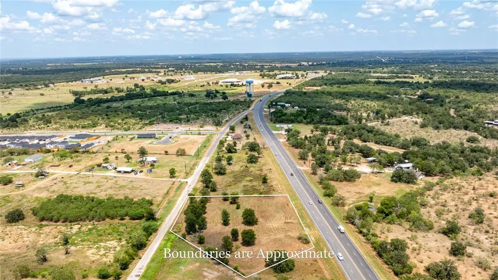 Magnolia Avenue Luling, TX 78648