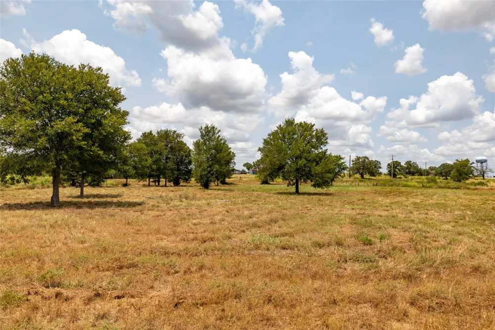 Magnolia Avenue Luling, TX 78648