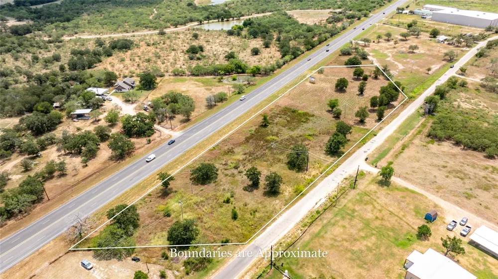Magnolia Avenue Luling, TX 78648