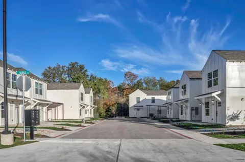 350 Debus Street #124