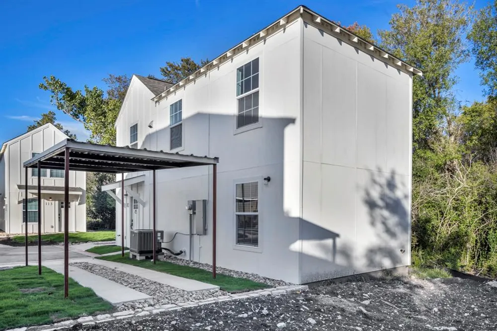 350 Debus Street #124 Taylor, TX 76574