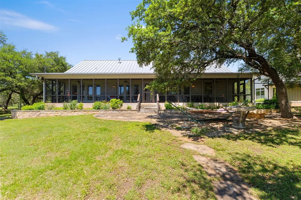 7855 Middle Creek Road Blanco, TX 78606