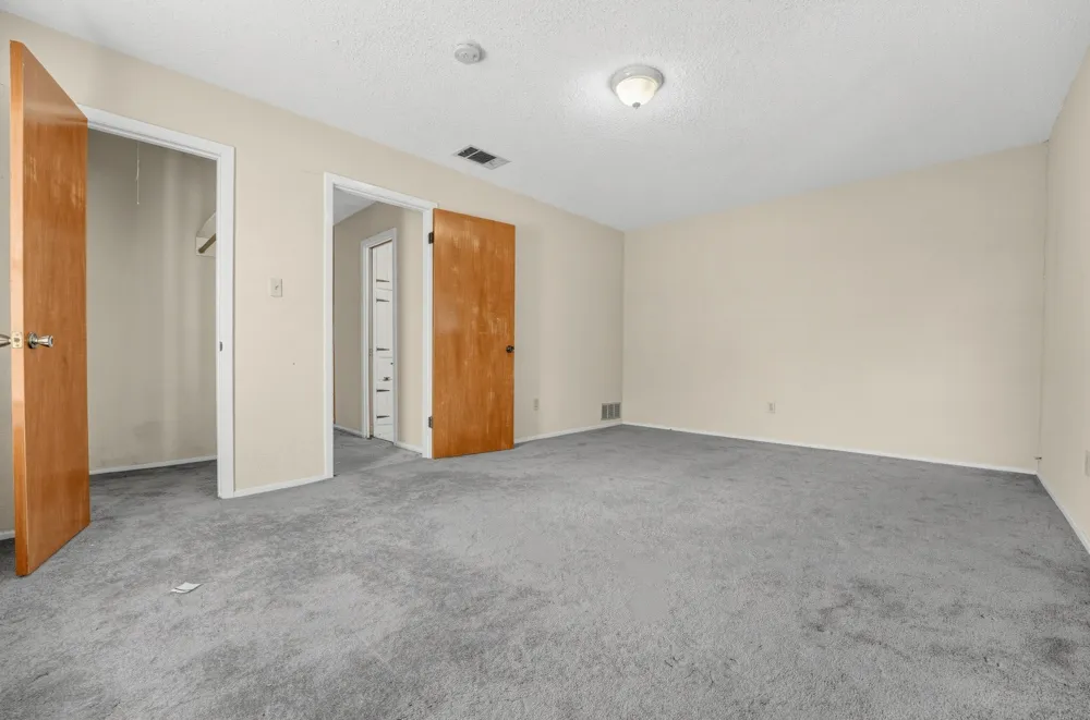 1650 County Road 421 Taylor, TX 76574
