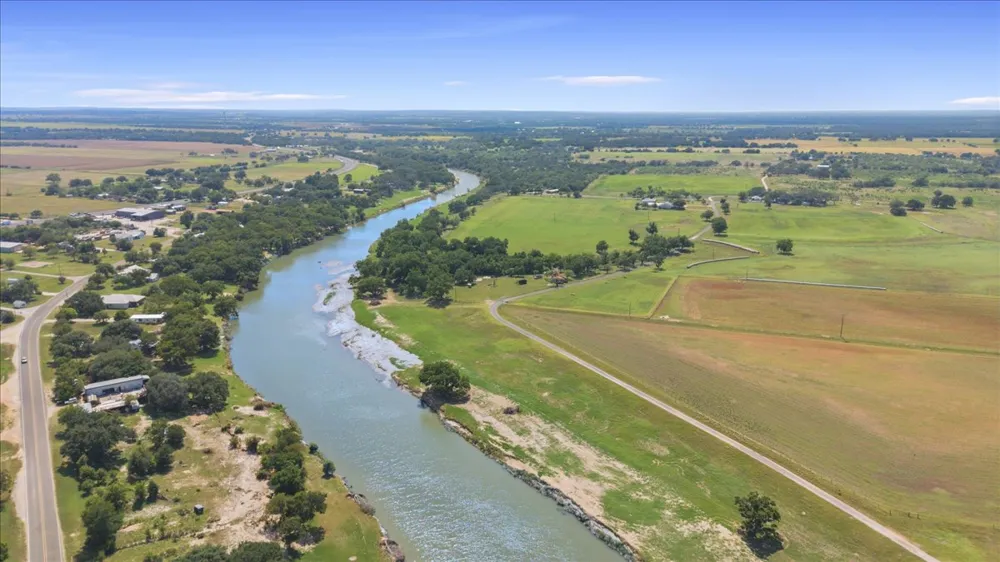 234 Loring Stonewall, TX 78671