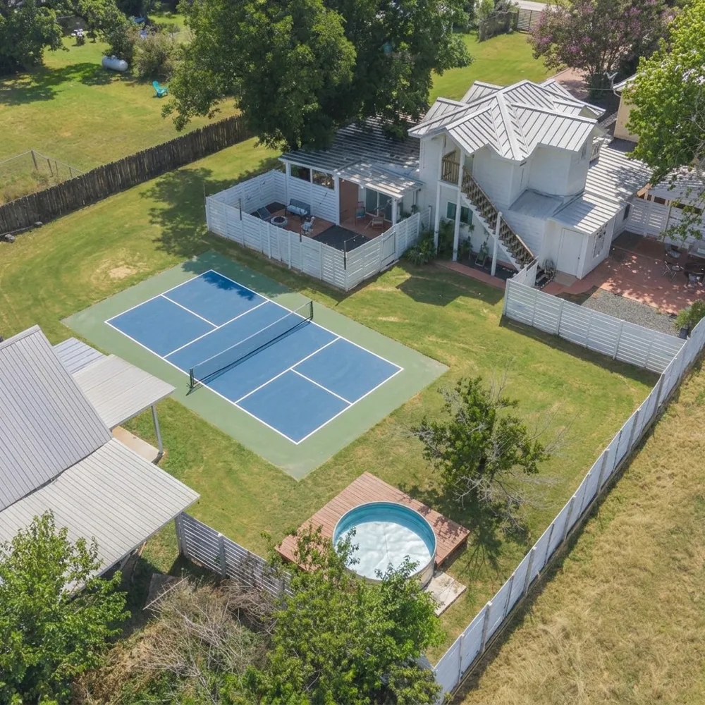 234 Loring Stonewall, TX 78671