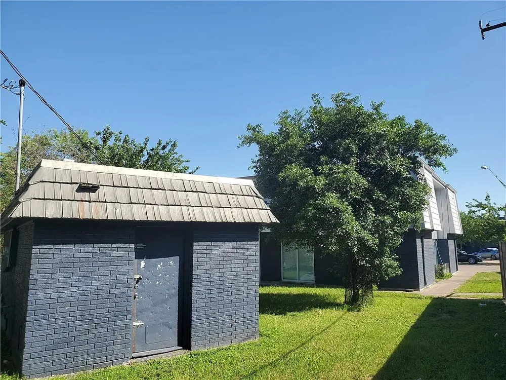 302 Carmen Court #130 Austin, TX 78752
