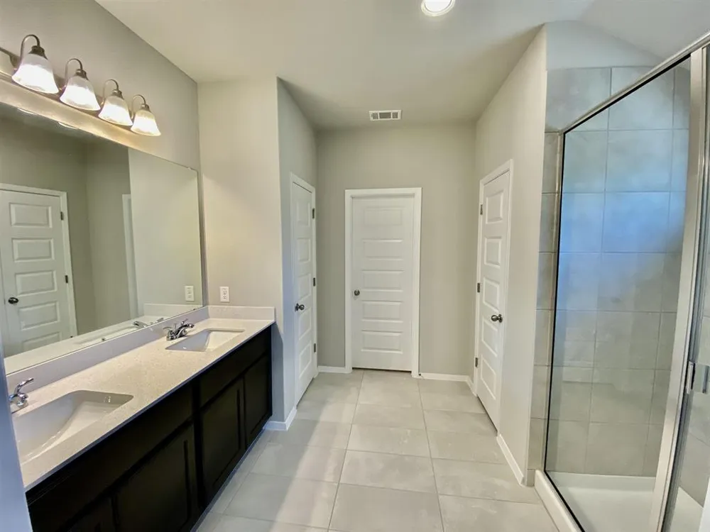 3702 Austin Cove Lago Vista, TX 78645