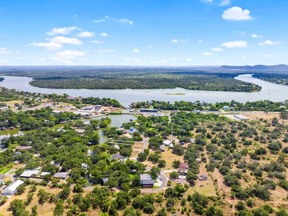 1206 County Road 132a Lot 16 Kingsland, TX 78639