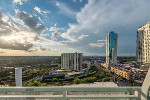 222 West Avenue #1504