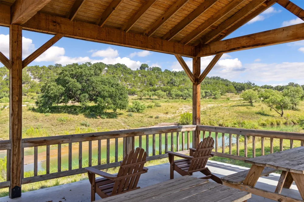 2915 Spring Crossing Junction, TX 76849