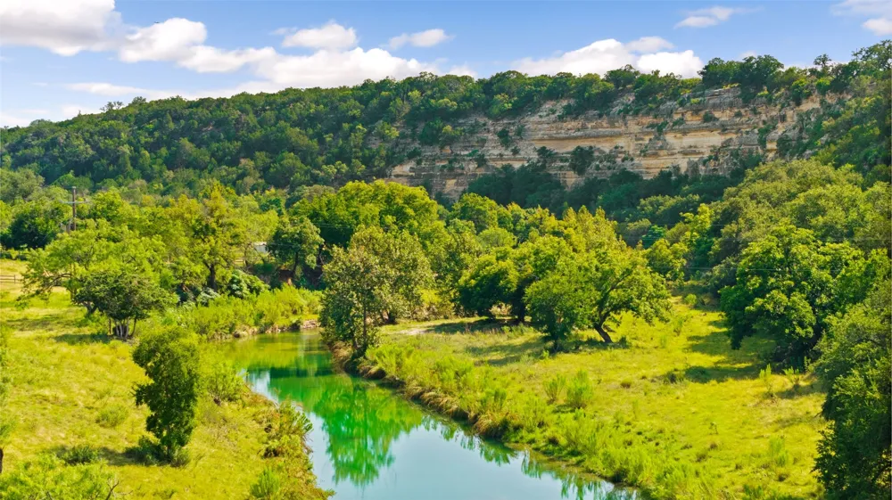 2915 Spring Crossing Junction, TX 76849