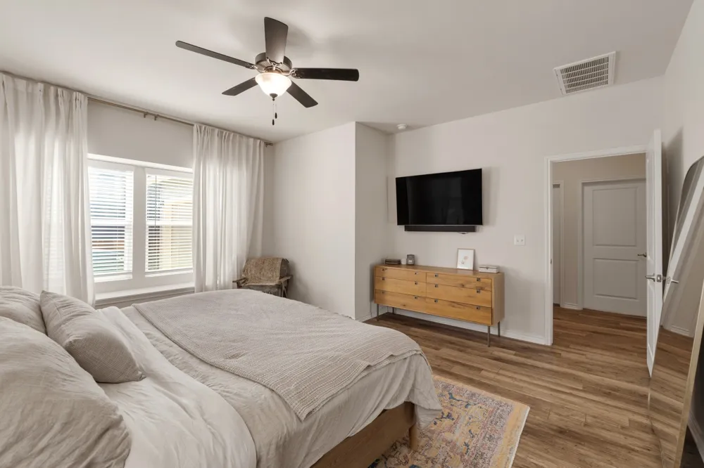 9207 Looksee Lane Austin, TX 78744
