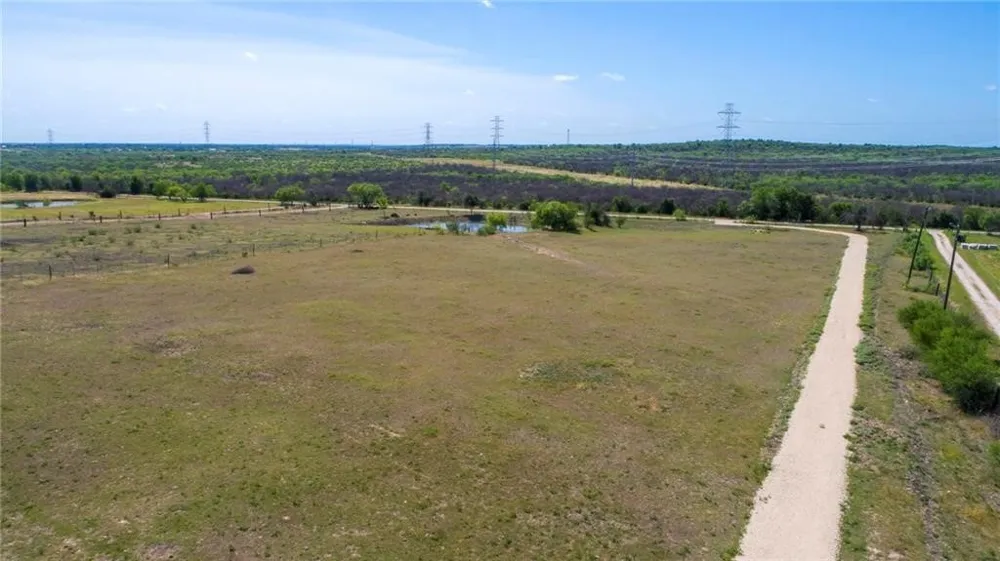 1214 Railroad Street Maxwell, TX 78656