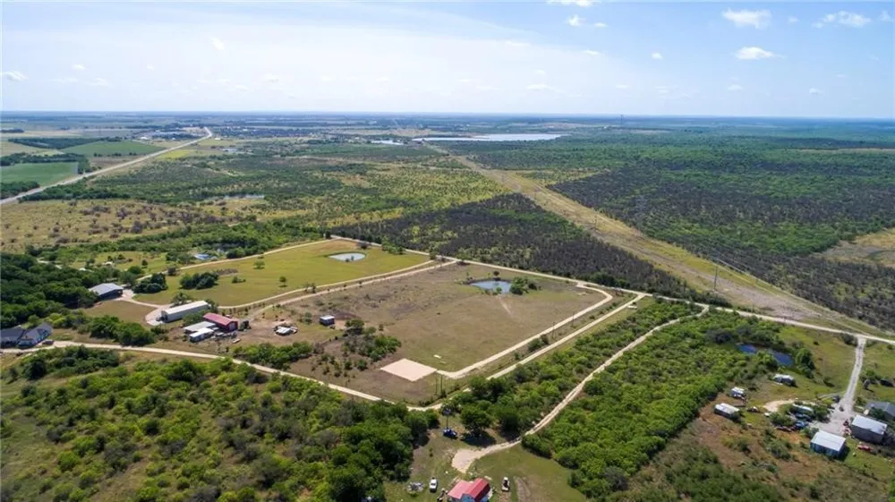 1214 Railroad Street Maxwell, TX 78656