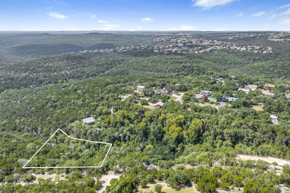 6 Barrie Drive Austin, TX 78734
