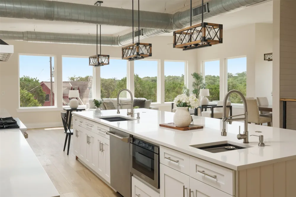 2010 Hoffmann Lane New Braunfels, TX 78132
