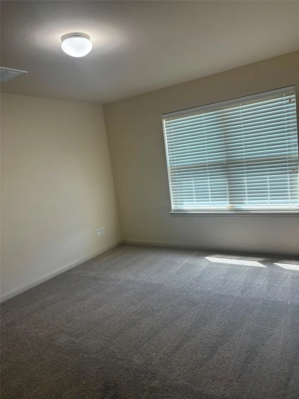 2410 Great Oaks Drive #401 Round Rock, TX 78681