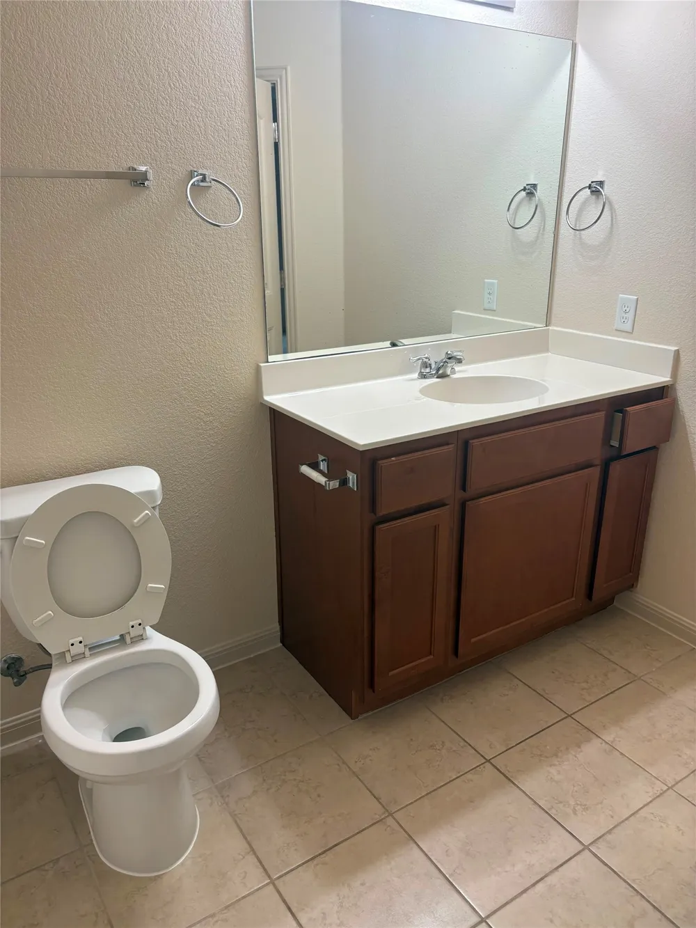 2410 Great Oaks Drive #401 Round Rock, TX 78681