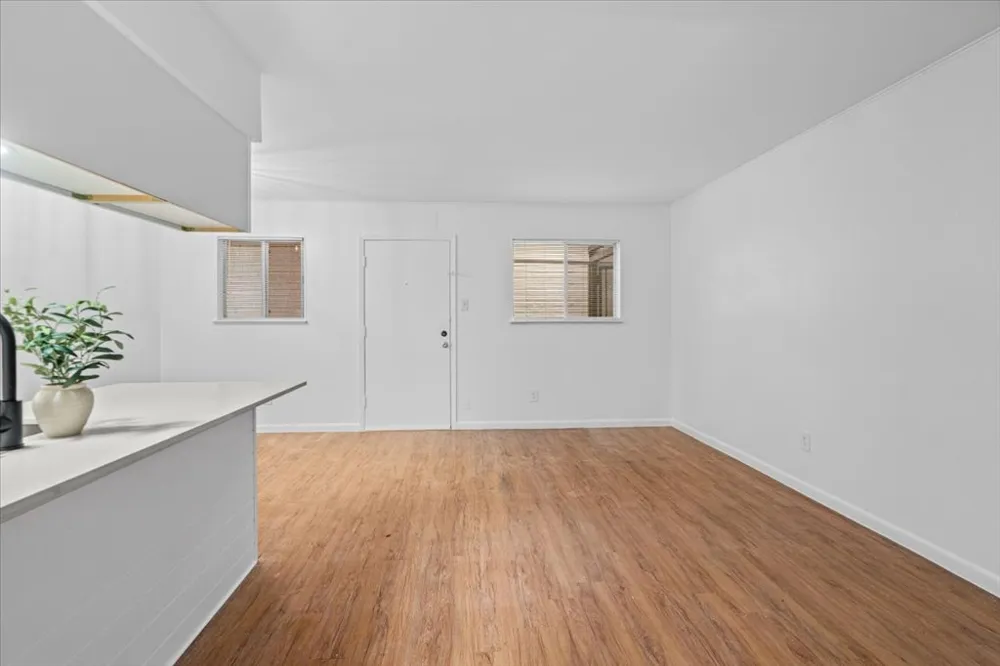 3704 Speedway #102 Austin, TX 78705