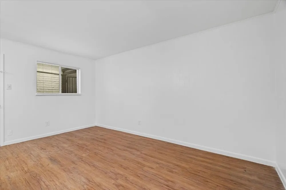 3704 Speedway #102 Austin, TX 78705