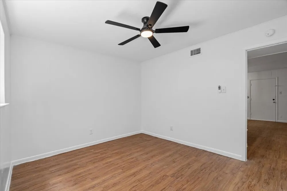3704 Speedway #102 Austin, TX 78705