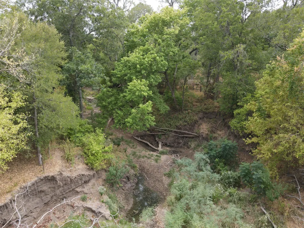 1285 Burdette Wells Road Lockhart, TX 78644
