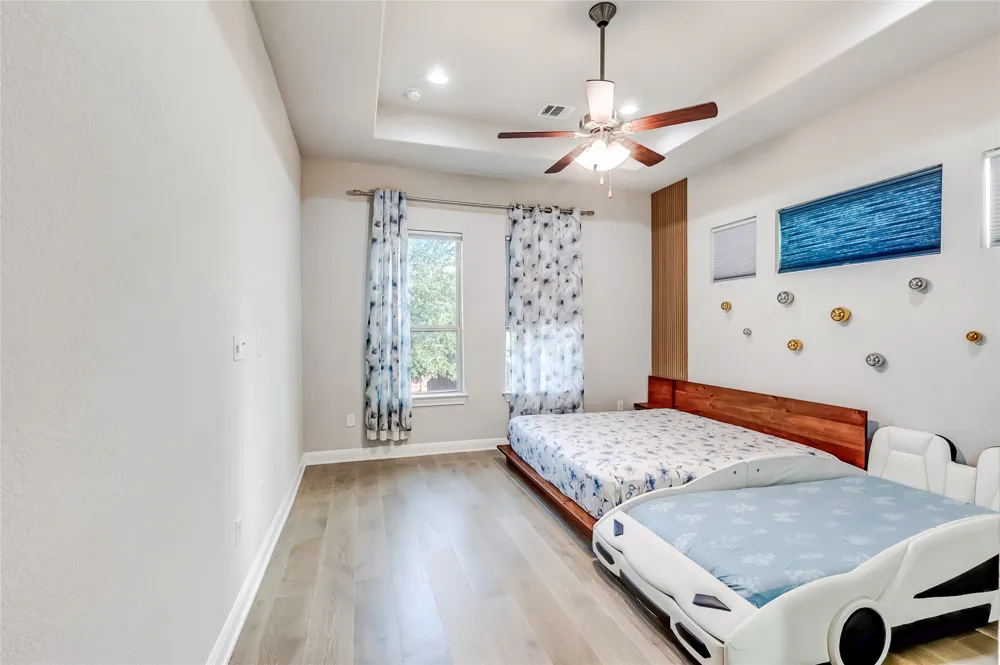 726 Kingston Place Cedar Park, TX 78613