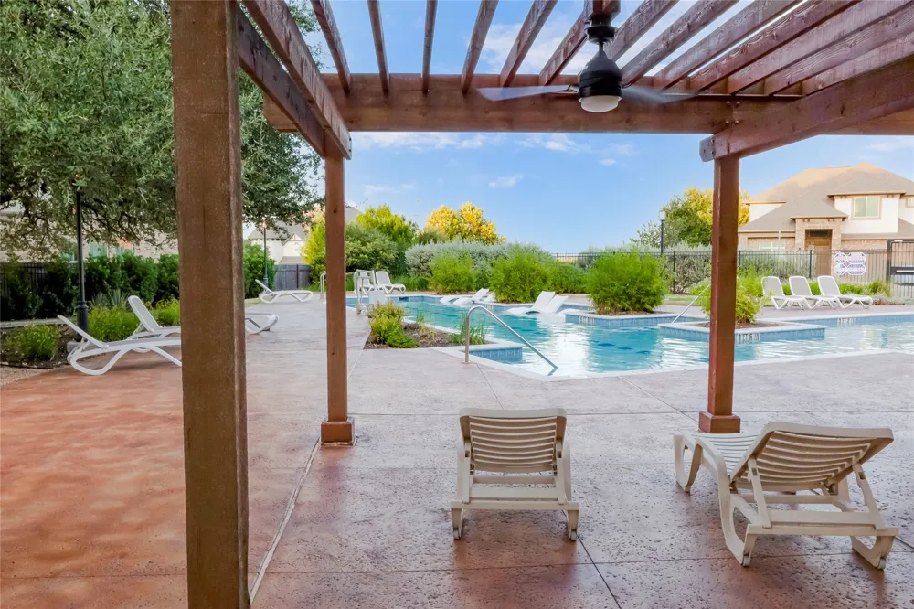 726 Kingston Place Cedar Park, TX 78613