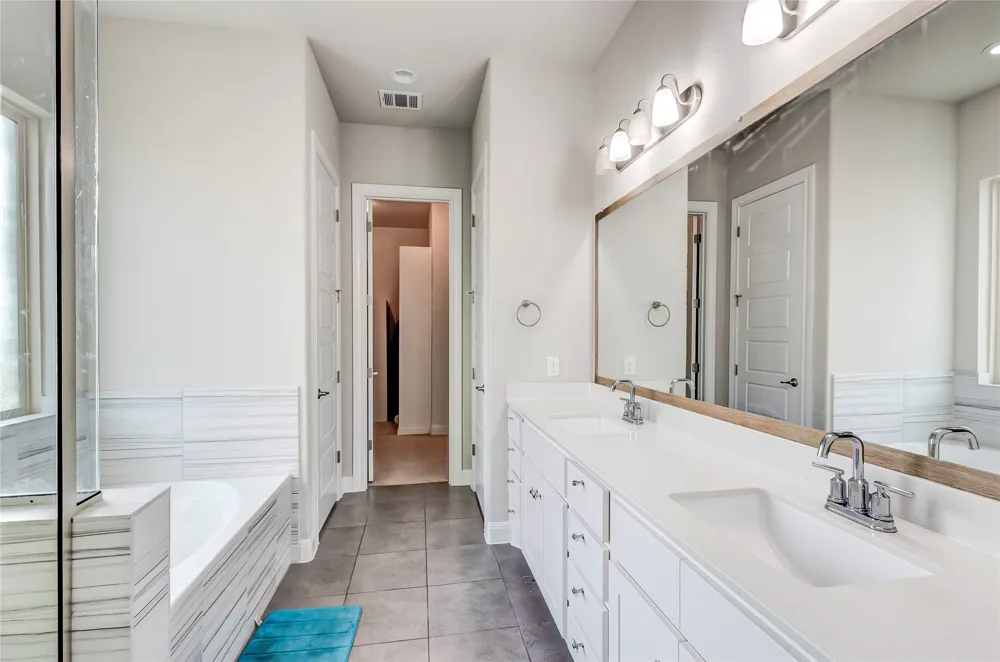 726 Kingston Place Cedar Park, TX 78613