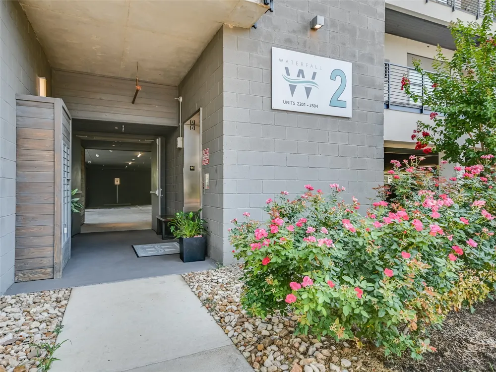 5921 Hi Line Road #2.402 Austin, TX 78734