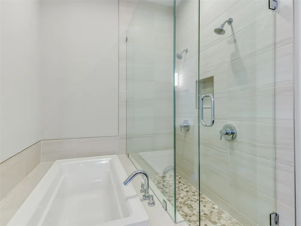 5921 Hi Line Road #2.402 Austin, TX 78734
