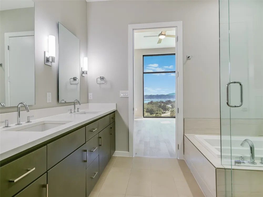 5921 Hi Line Road #2.402 Austin, TX 78734