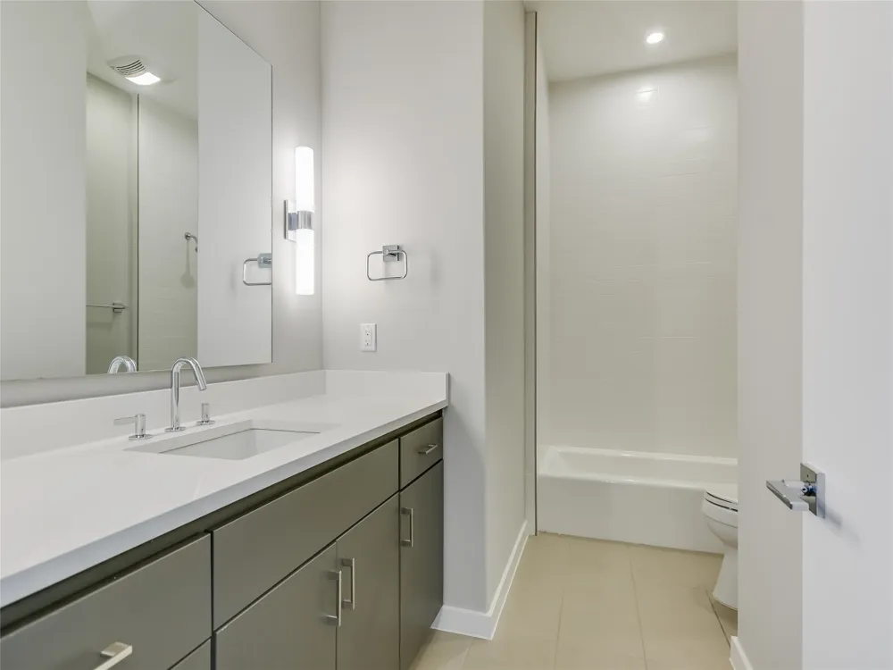 5921 Hi Line Road #2.402 Austin, TX 78734